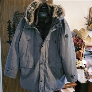 MEN’S Michael Kor winter coat, never worn, removable hood,  large pockets, sz3x